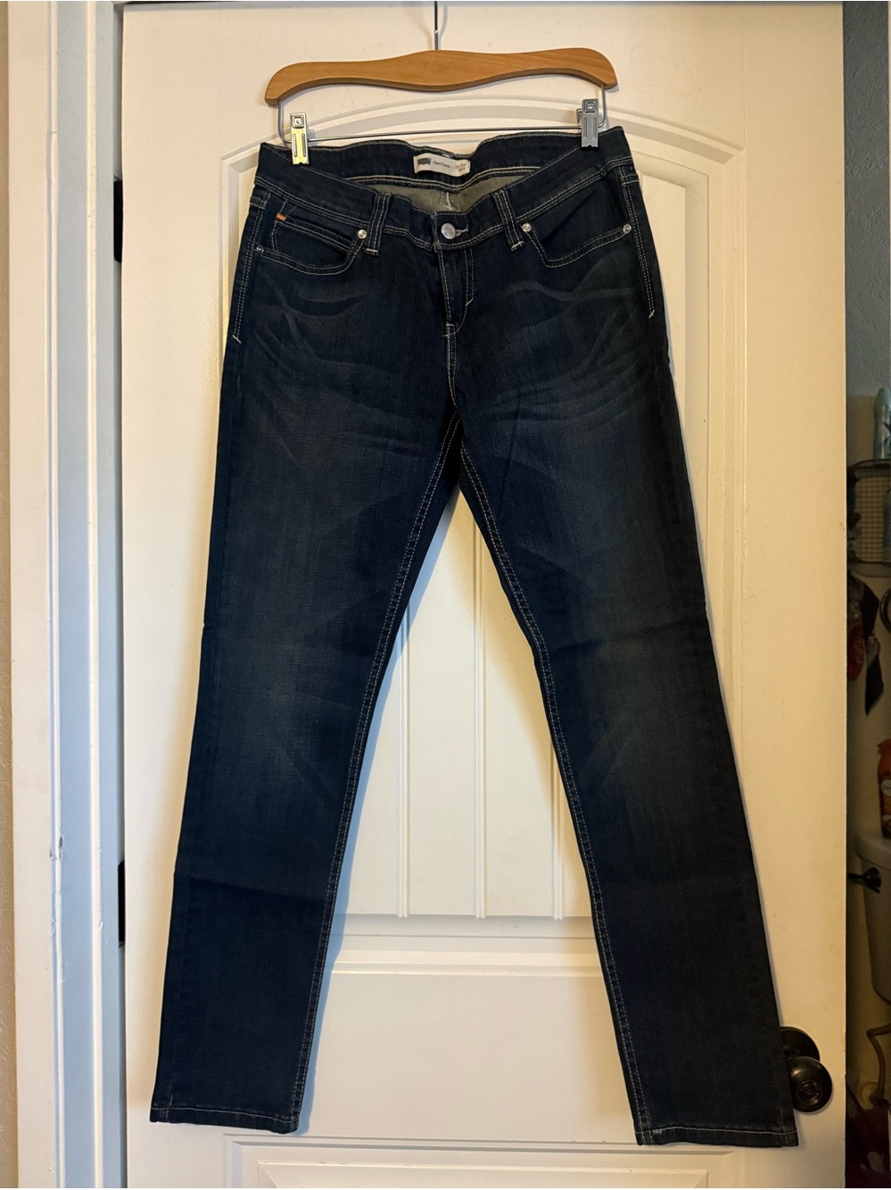Levi's Demi Curve Low Rise Dark Wash Women's Jeans - Skinny jeans